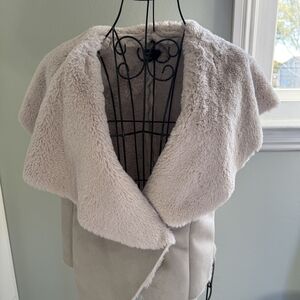 bebe Women's Plush Cream Teddy Jacket